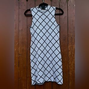 ROMEO + JULIET knit dress